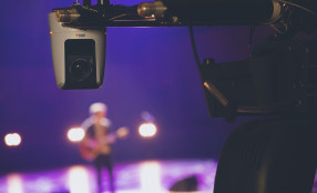 Dalla sicurezza all'esperienza del pubblico: come la videosorveglianza intelligente cambia concerti, festival e grandi eventi