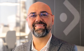 Il lato umano della tecnologia: come le bodycam di Reveal supportano gli eroi della sanità