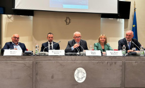 Porti: UNIV chiede una revisione del DM 154/2009